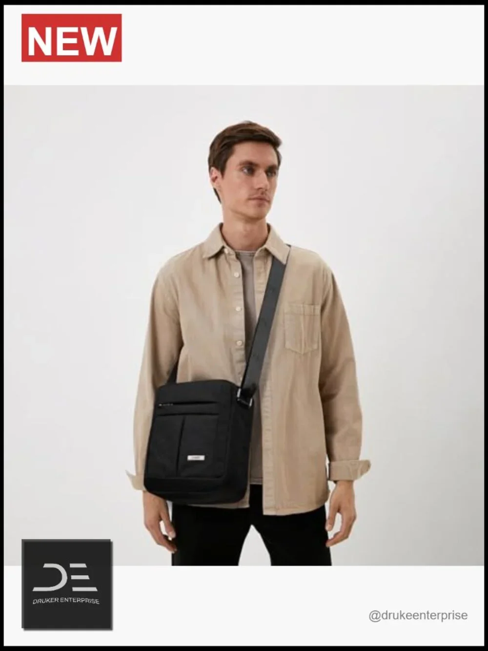 N/A men’s messenger
